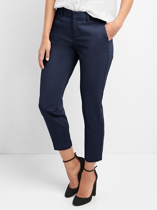Slim crop pants Slim crop pants