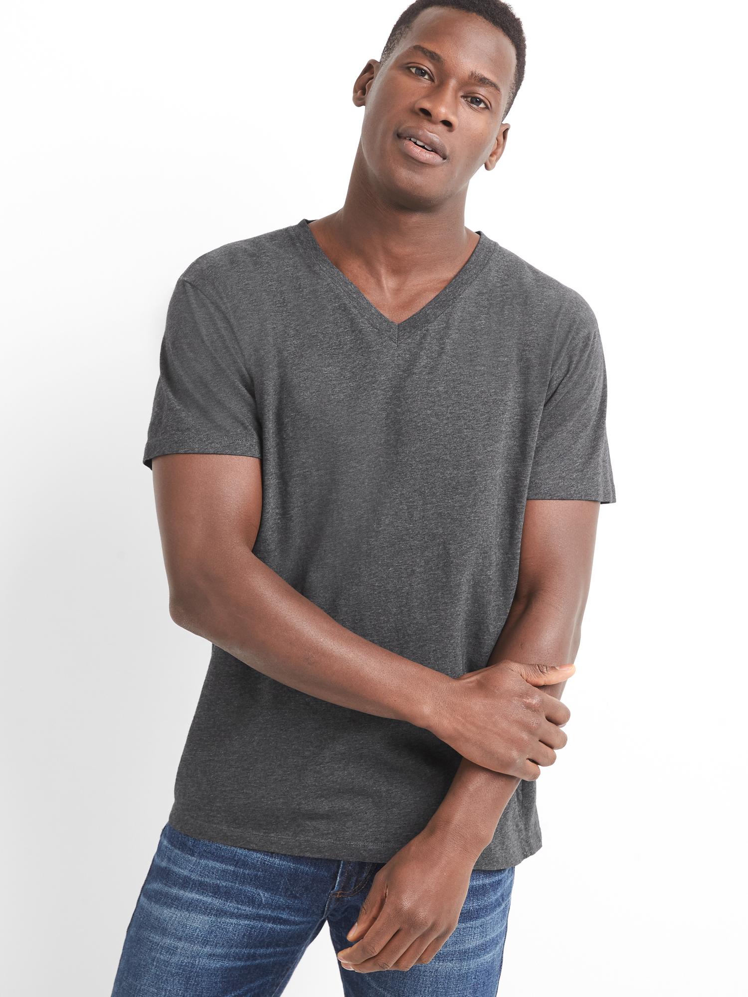 Classic V T-Shirt | Gap