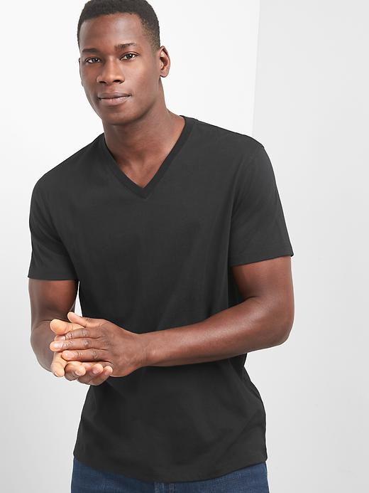 1 of 8 showing, with the color true black of product Classic V T-Shirt