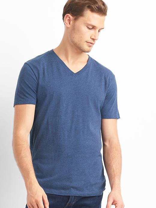 Classic V T-Shirt | Gap