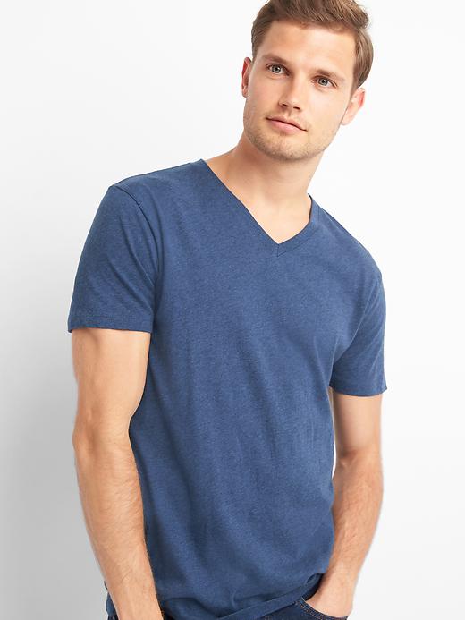 Classic V T-Shirt | Gap