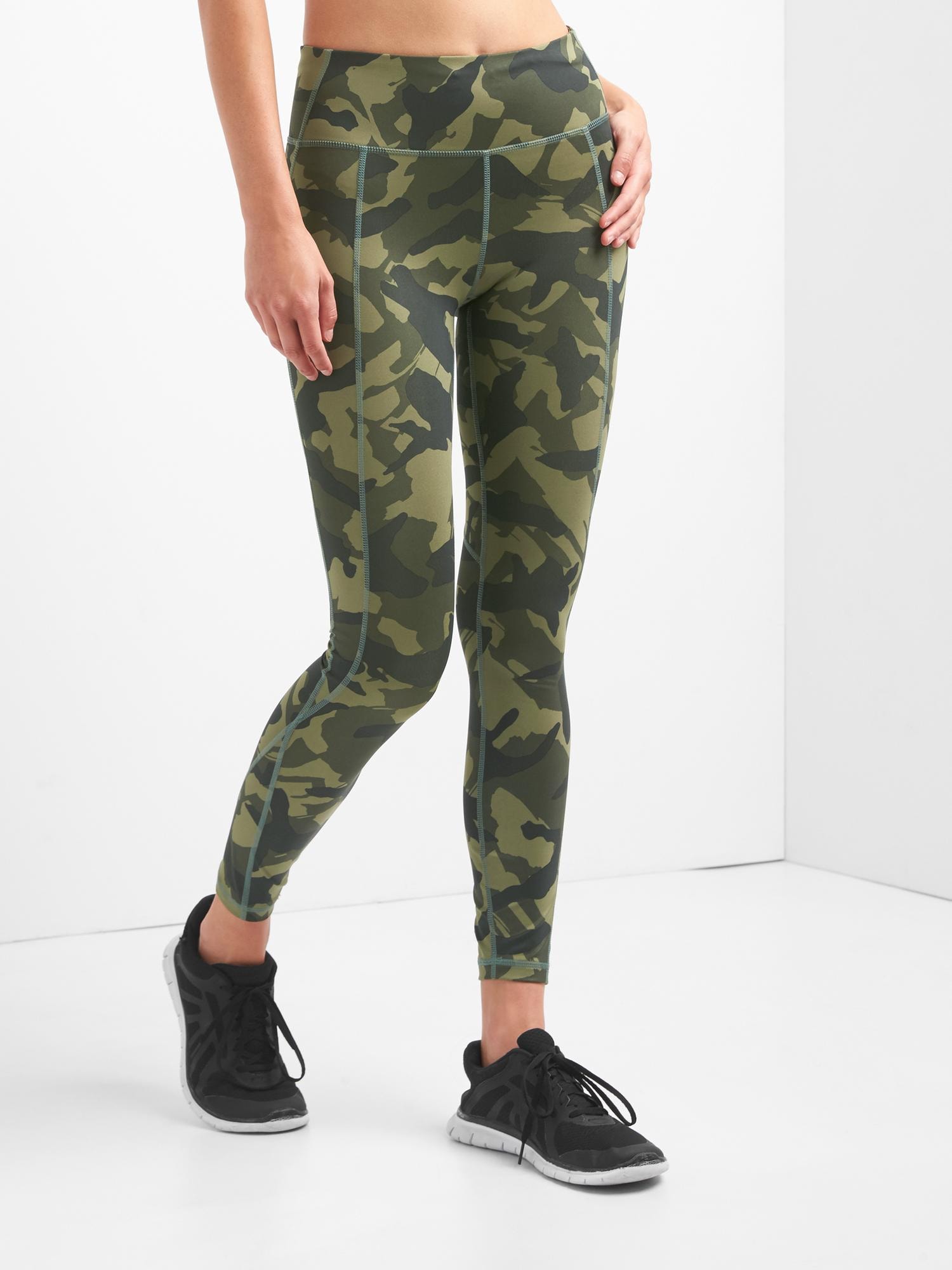 gap body yoga pants