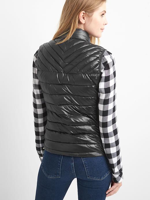 2 of 8 showing, with the color true black of product ColdControl Lite puffer vest