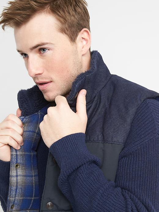 Denimyoke puffer vest Gap