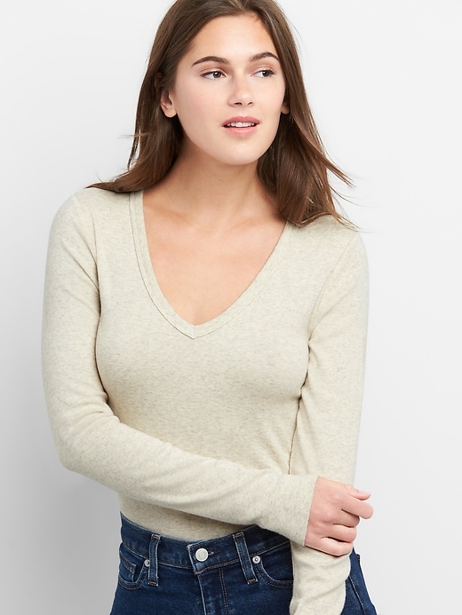 gap vintage v neck tee