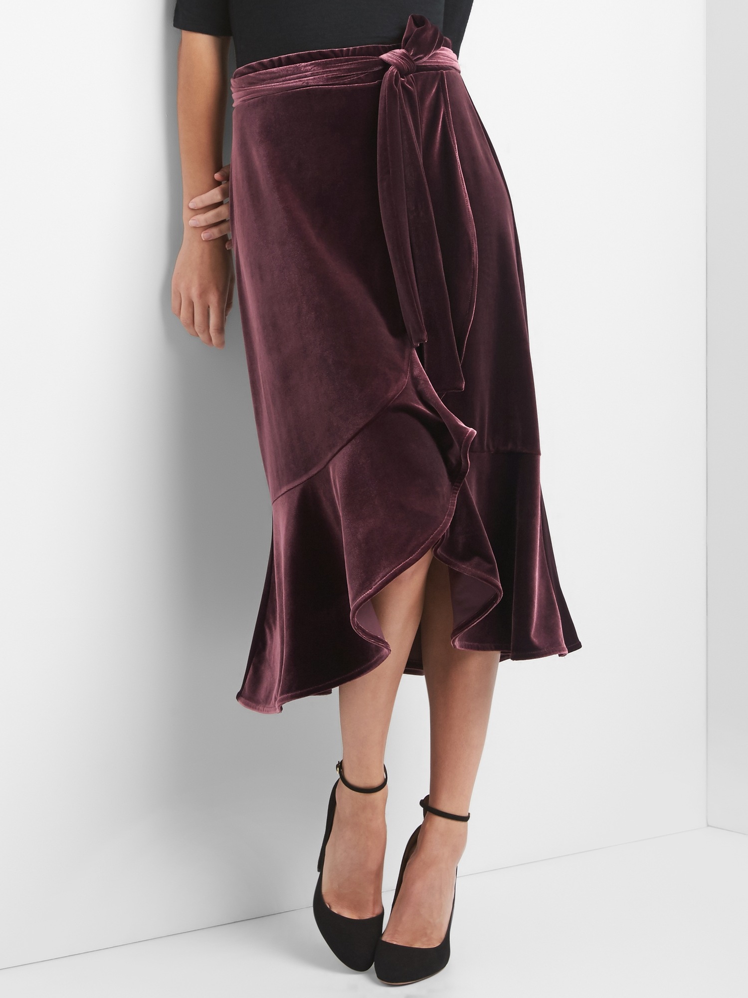 Женские юбки Gap Velvet wrap skirt