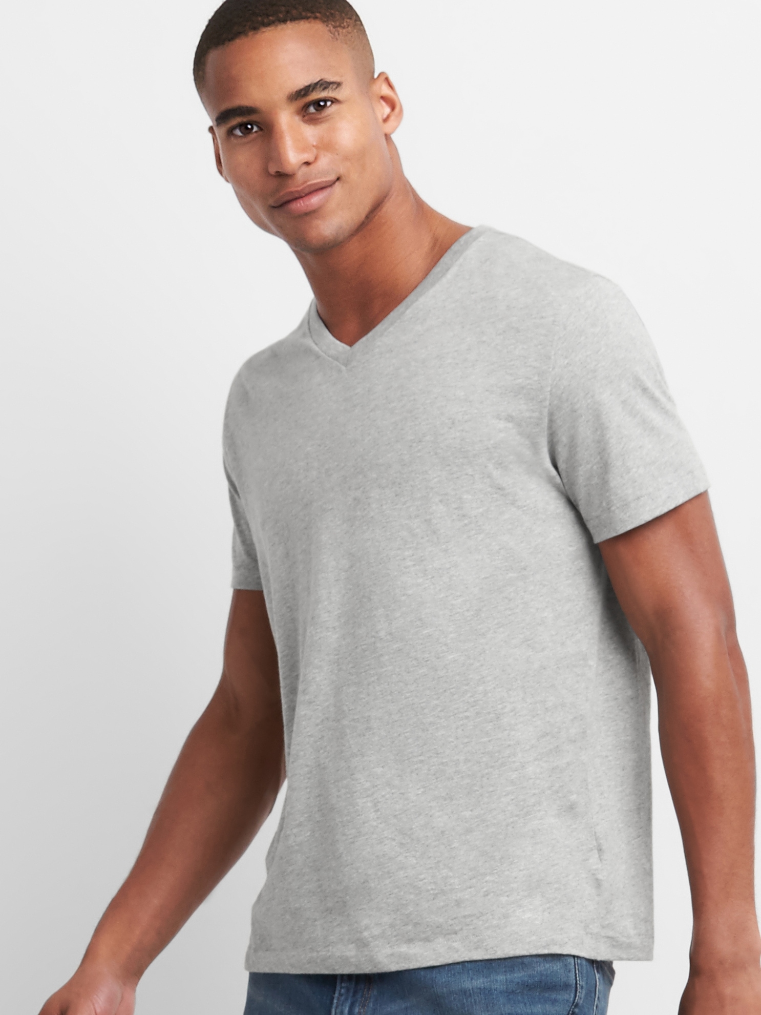 Classic V T-Shirt | Gap