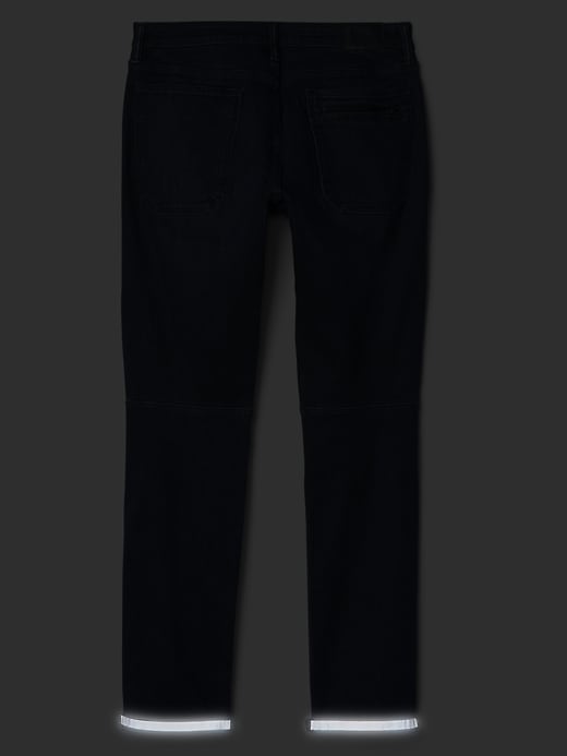 Image number 7 showing, Performance Utility Jeans in Slim Fit with GapFlex