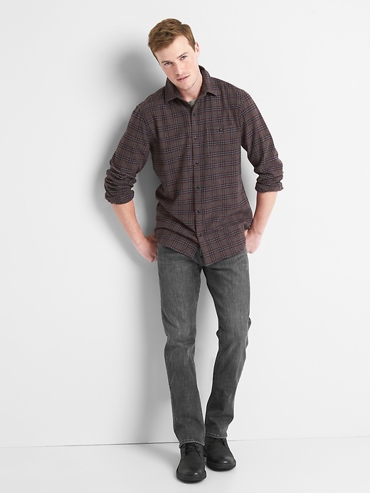 Image number 3 showing, Thermolite&#174 slim fit jeans with GapFlex
