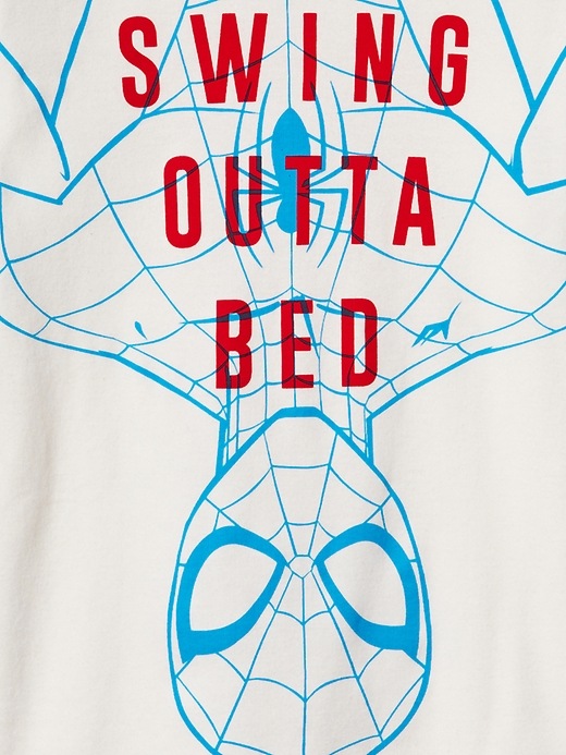 Image number 2 showing, GapKids &#124 Marvel T-Shirt