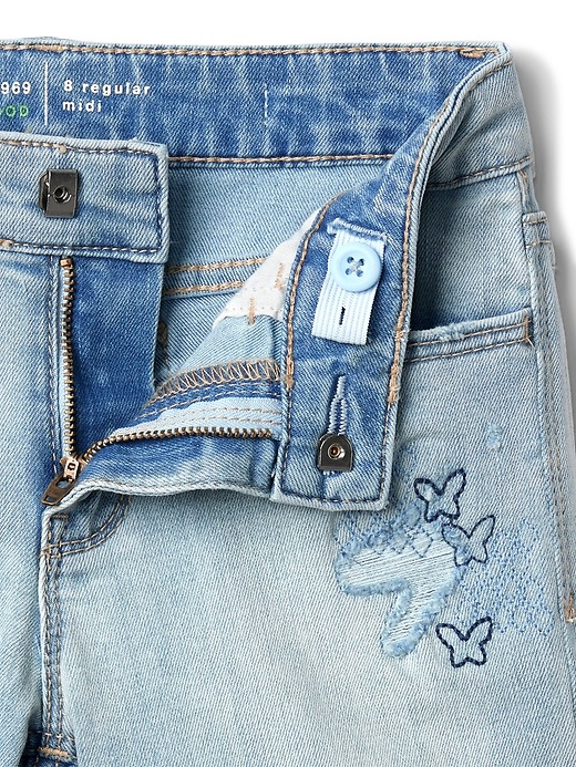 Image number 4 showing, Kids Midi Shorts with Embroidery in Destructed
