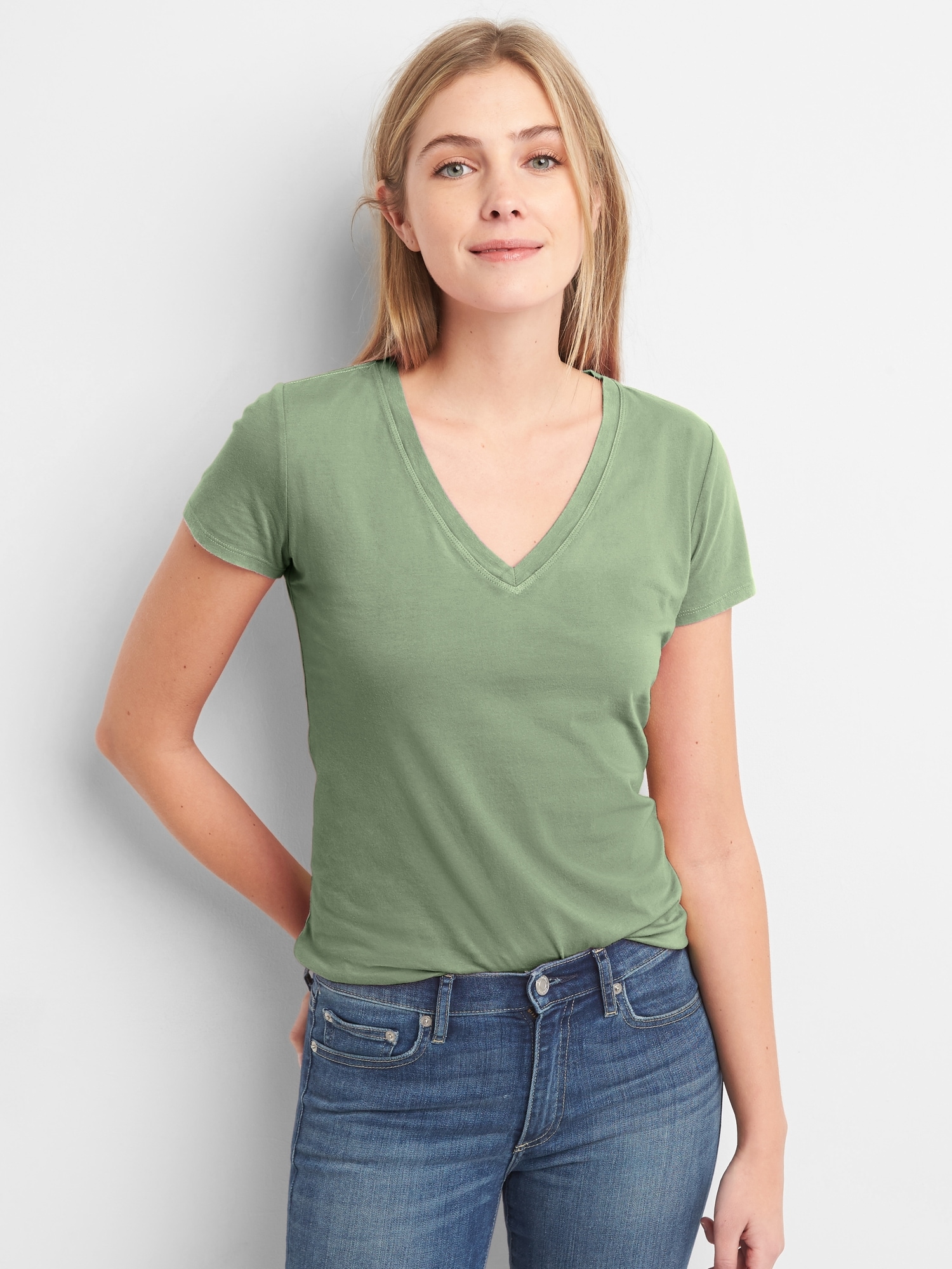 Vintage Wash V Neck T Shirt Gap