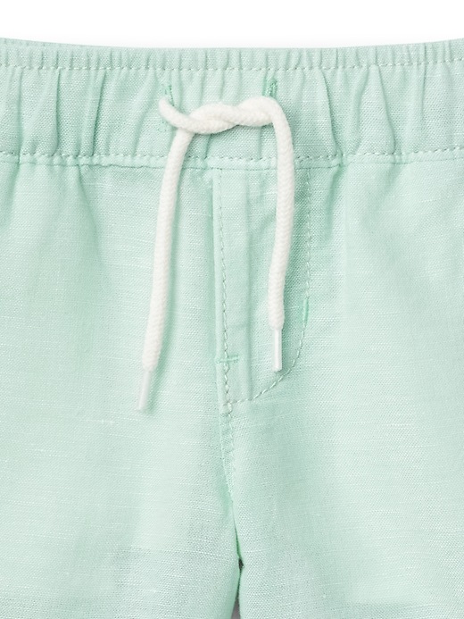 Image number 3 showing, 2.5" Pull-On Shorts in Linen