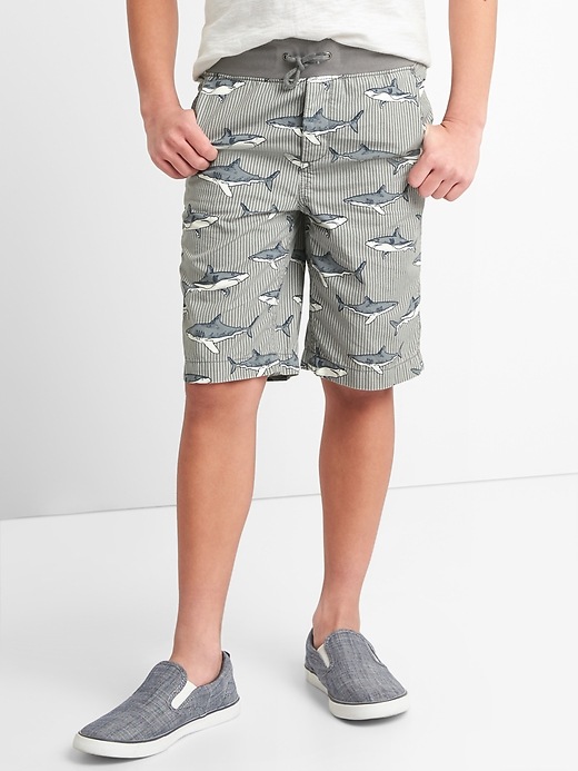 1 of 8 showing, with the color gray shark of product Kids Print Pull-On Shorts