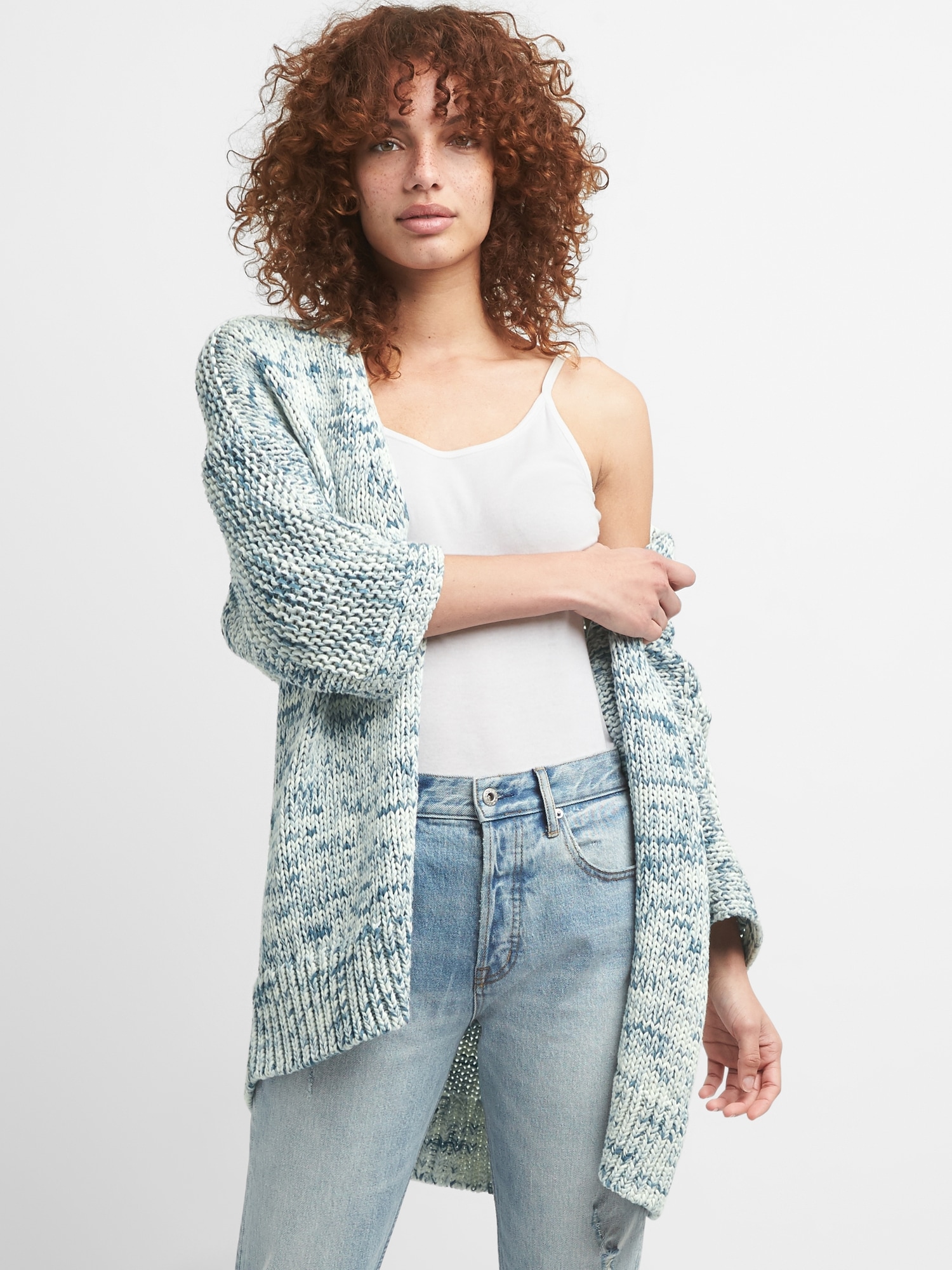 Three quarter sales sleeve cardigan sweater