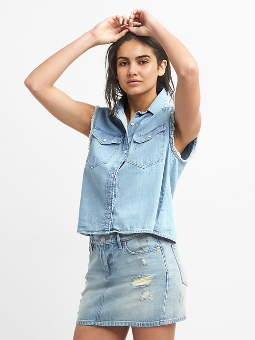 Image number 1 showing, Cropped Sleeveless Western Shirt in Denim