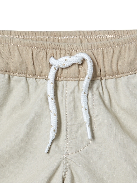 Image number 3 showing, 2.5" Pull-On Shorts in Twill