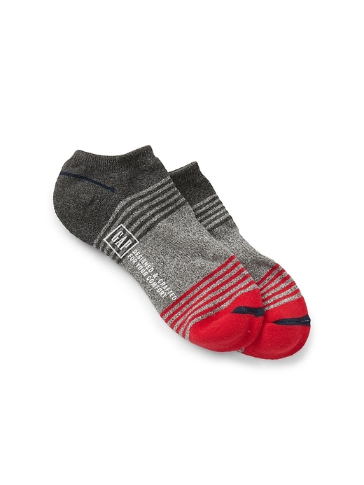 1 of 8 showing, with the color modern red of product Colorblock Ankle Socks