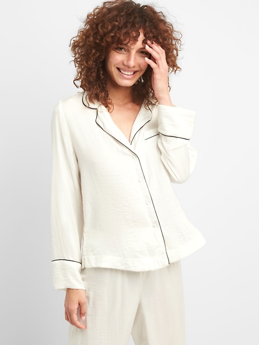 Dreamwell Pajama Top in Satin Gap