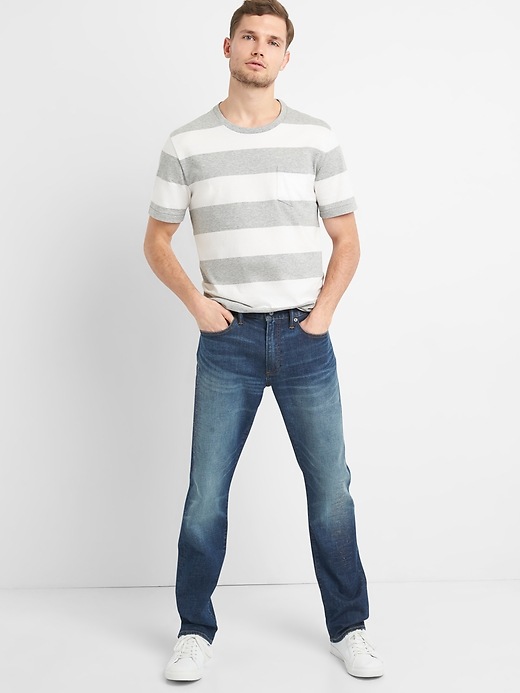 Image number 3 showing, Washwell Jeans in Slim Fit with GapFlex
