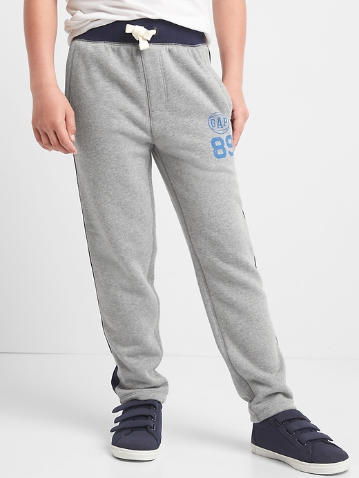2 of 8 showing, with the color grey heather of product Logo varsity sweats