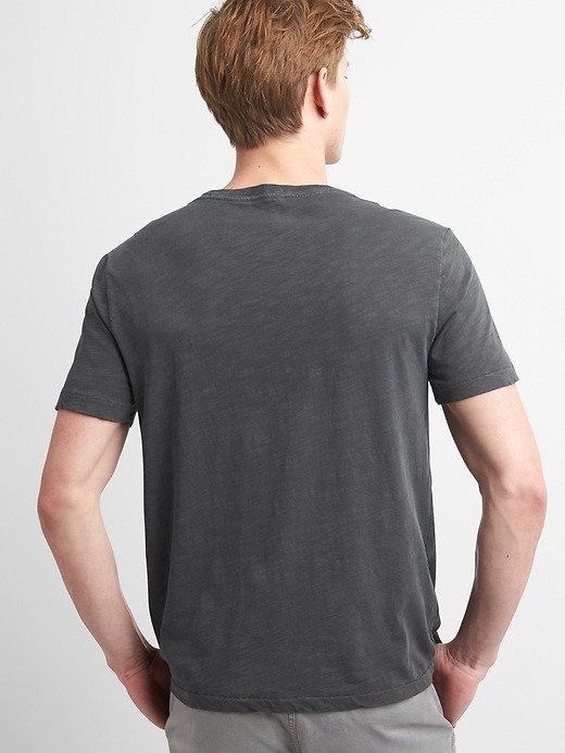 2 of 8 showing, with the color black of product Pocket T-Shirt in Slub Cotton