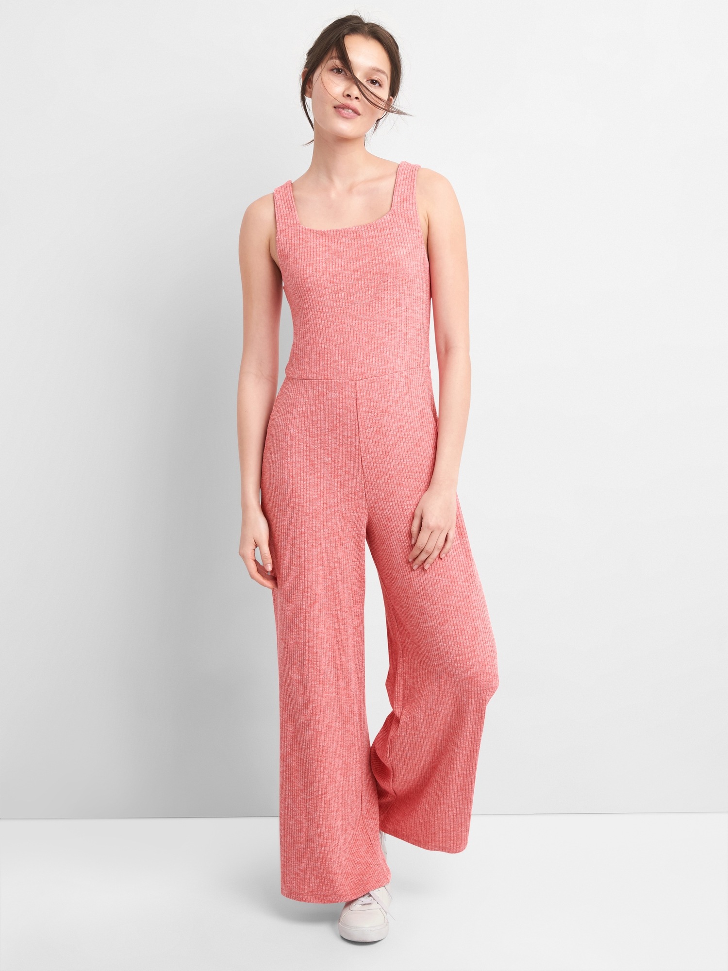 Женские комбинезоны Gap Ribbed Softspun Square-Neck Jumpsuit
