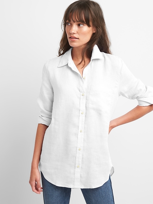 View large product image 1 of 1. Oversize Boyfriend Shirt in Linen