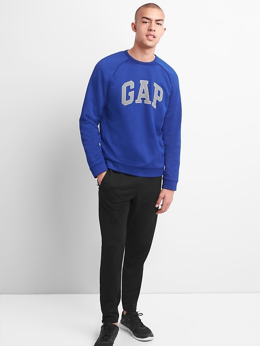 Image number 3 showing, GapFit Logo Crewneck Sweatshirt in Vanguard Fleece