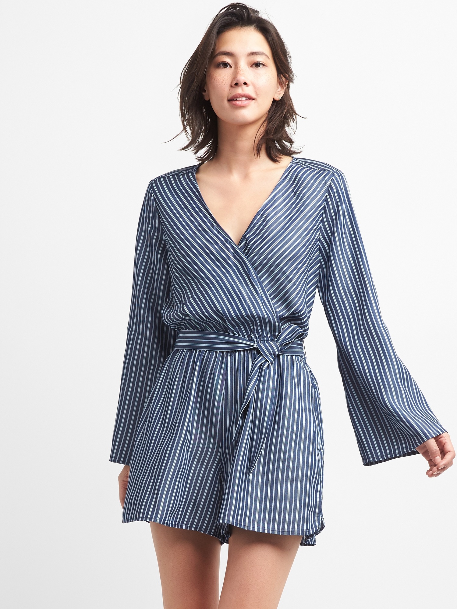 Женские комбинезоны Gap Stripe Wrap Romper in TENCEL™