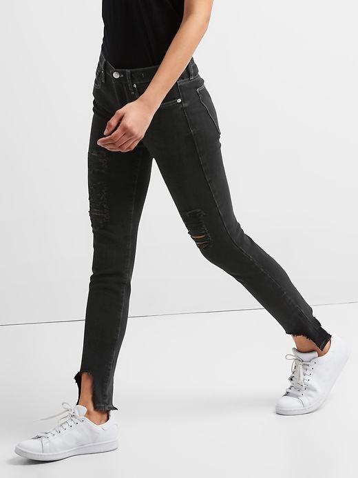 Image number 5 showing, Special Edition Mid Rise True Skinny Jeans in 360 Stretch