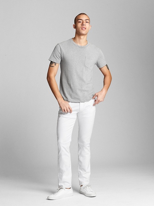Image number 3 showing, EverWhite Jeans in Slim Fit with GapFlex