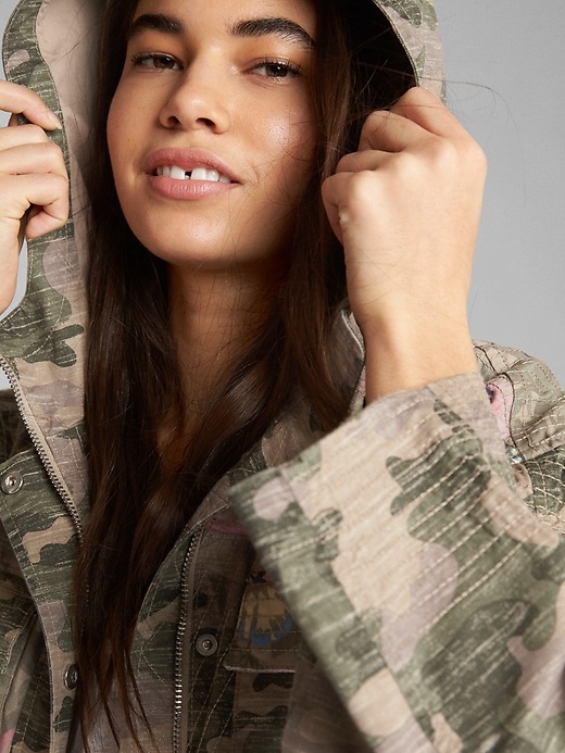 Image number 5 showing, Limited Edition Camo and Floral Print Hooded Utility Jacket
