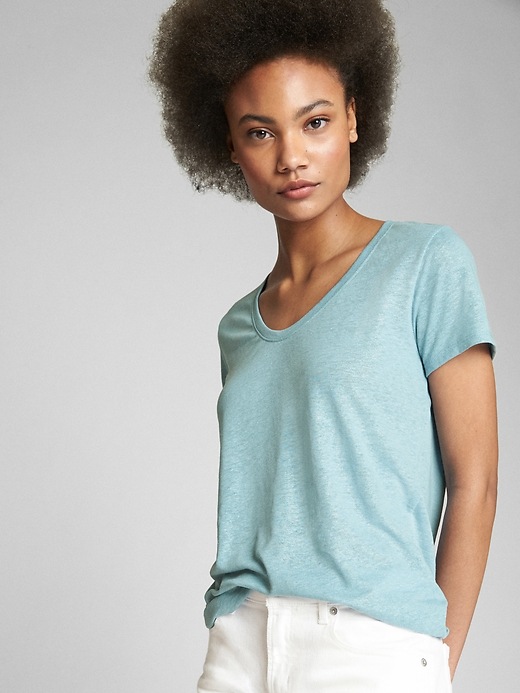 View large product image 1 of 1. Short Sleeve Scoopneck T-Shirt in Linen