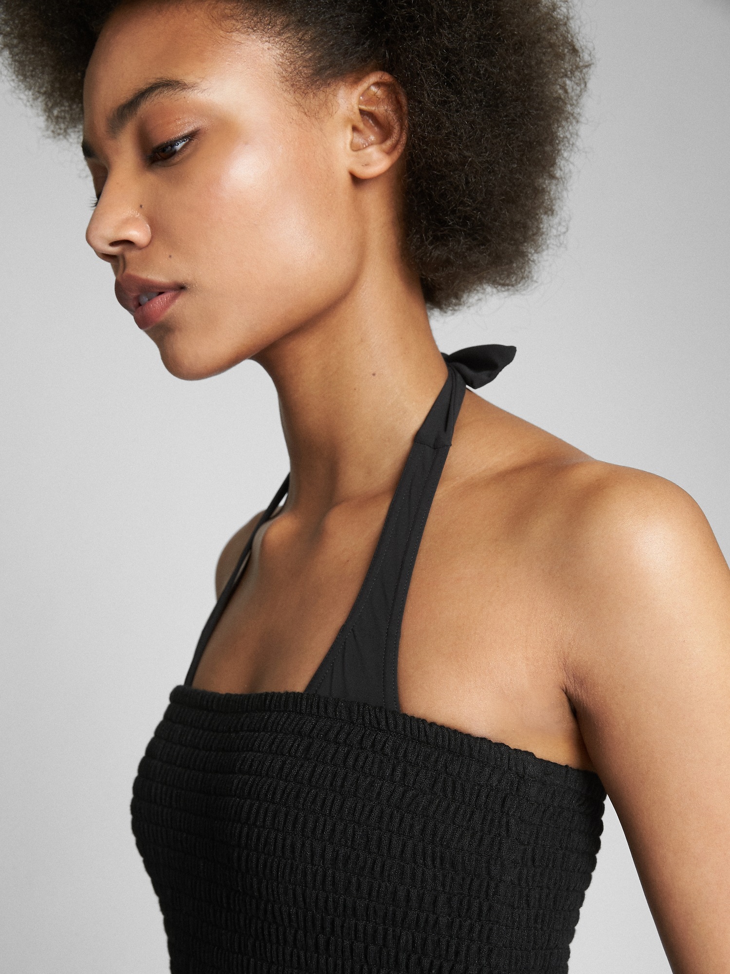 Женские комбинезоны Gap Smocked Strapless Jumpsuit — фото 3
