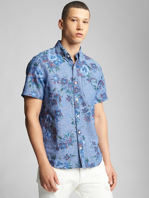 View large product image 1 of 1. Standard Fit Short Sleeve Shirt in Linen-Cotton