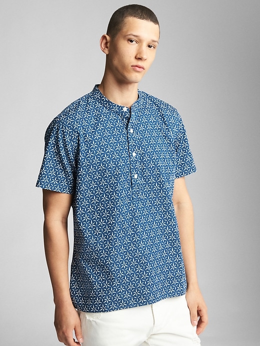 Image number 8 showing, Short Sleeve Half-Button Shirt in Chambray