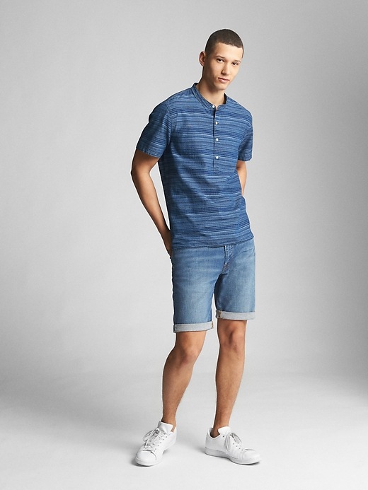 Image number 3 showing, Short Sleeve Half-Button Shirt in Chambray