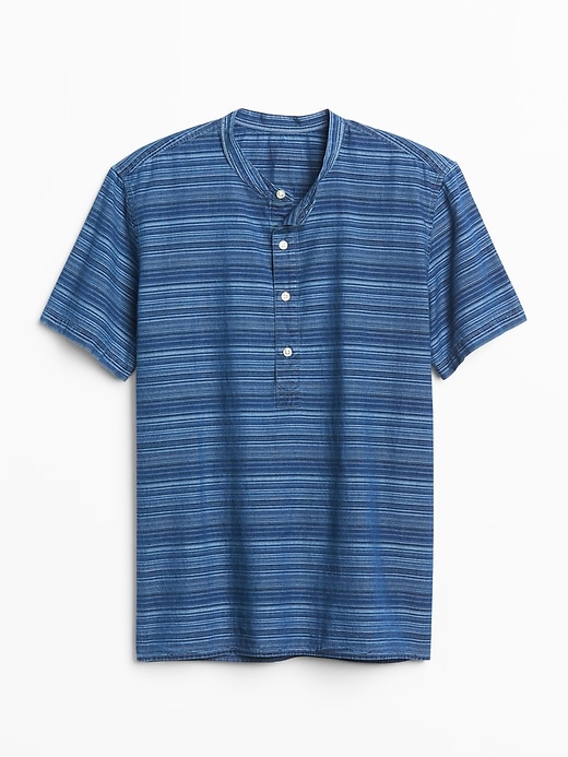 Image number 6 showing, Short Sleeve Half-Button Shirt in Chambray