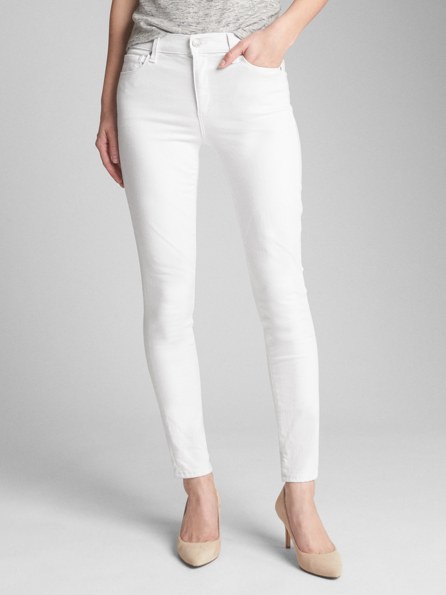 The gap on sale white jeans