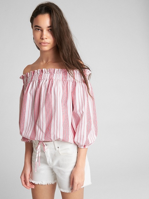 View large product image 1 of 1. Off-Shoulder Print Top in Poplin