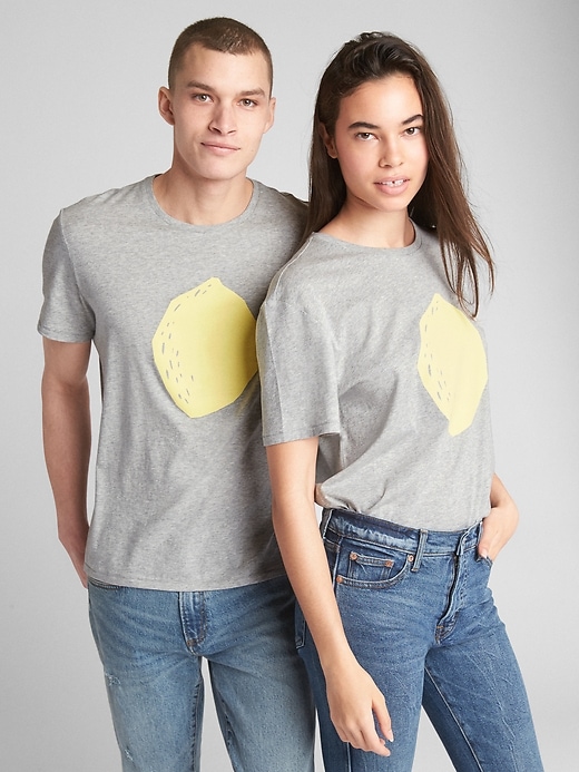 Image number 1 showing, Gap x Alex's Lemonade Stand&#169 Graphic T-Shirt