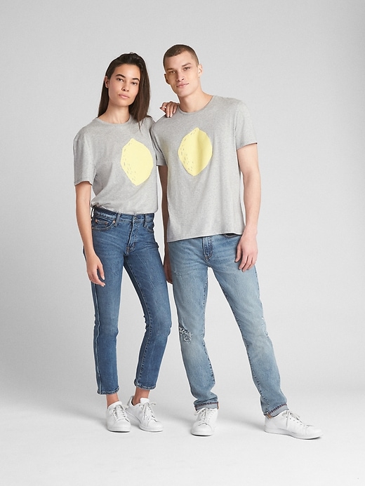 Image number 3 showing, Gap x Alex's Lemonade Stand&#169 Graphic T-Shirt