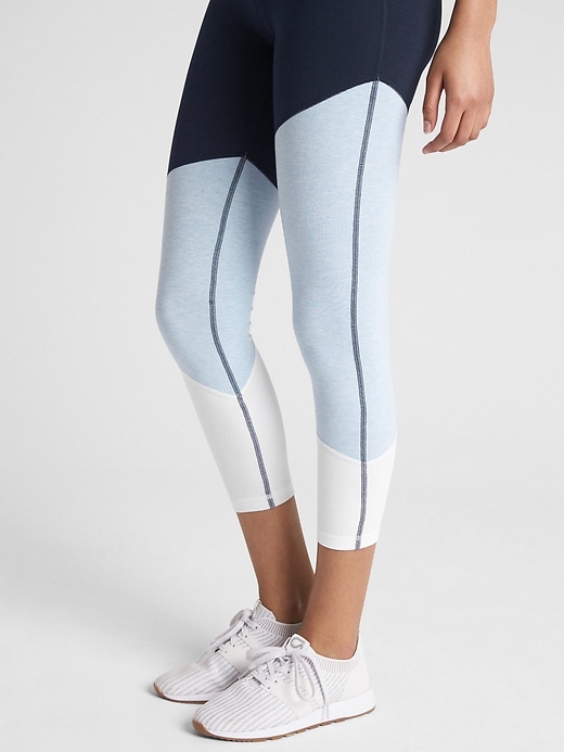 Image number 3 showing, GFast 7/8 Colorblock Leggings in Performance Cotton