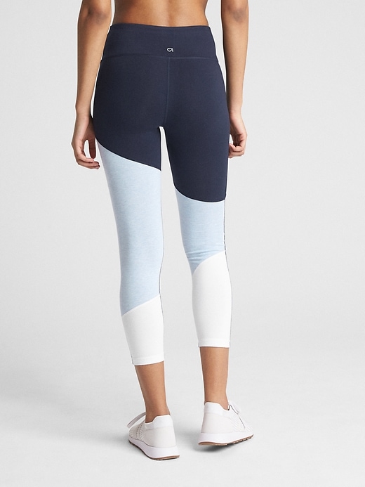 Image number 2 showing, GFast 7/8 Colorblock Leggings in Performance Cotton