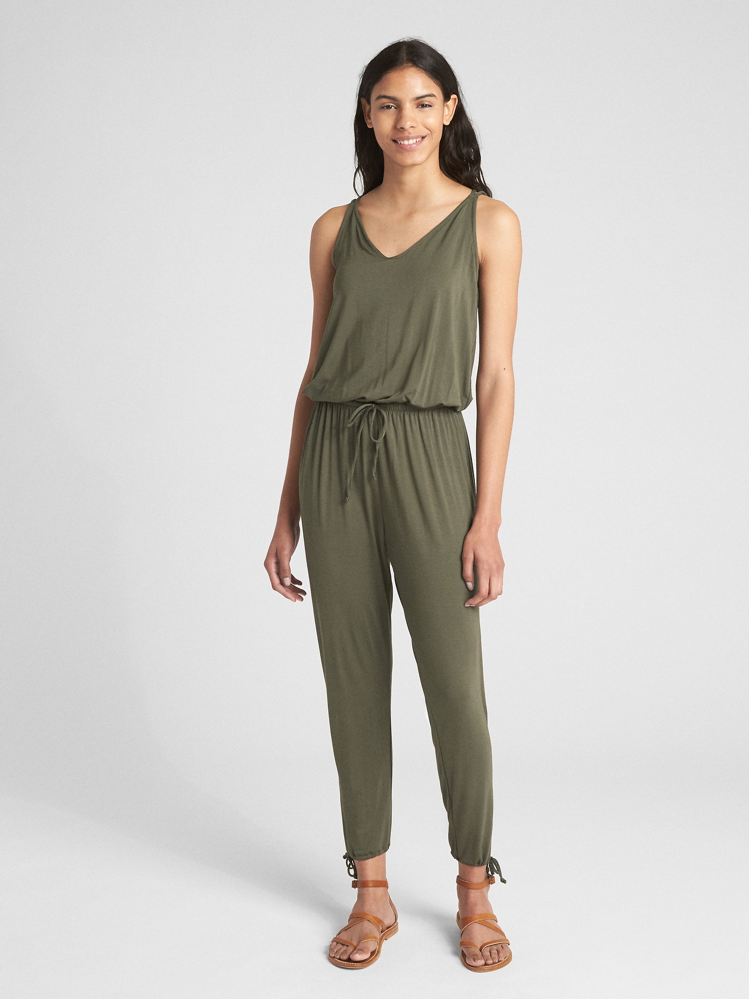 Gap strappy shop cami jumpsuit