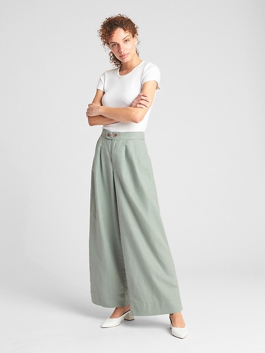 Image number 3 showing, High Rise Wide-Leg Pants in Linen-Cotton