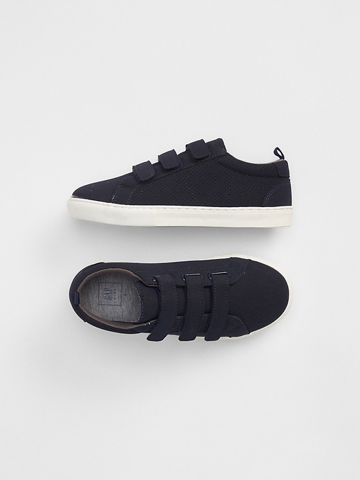 1 of 8 showing, with the color royal navy of product Kids Classic Sneakers