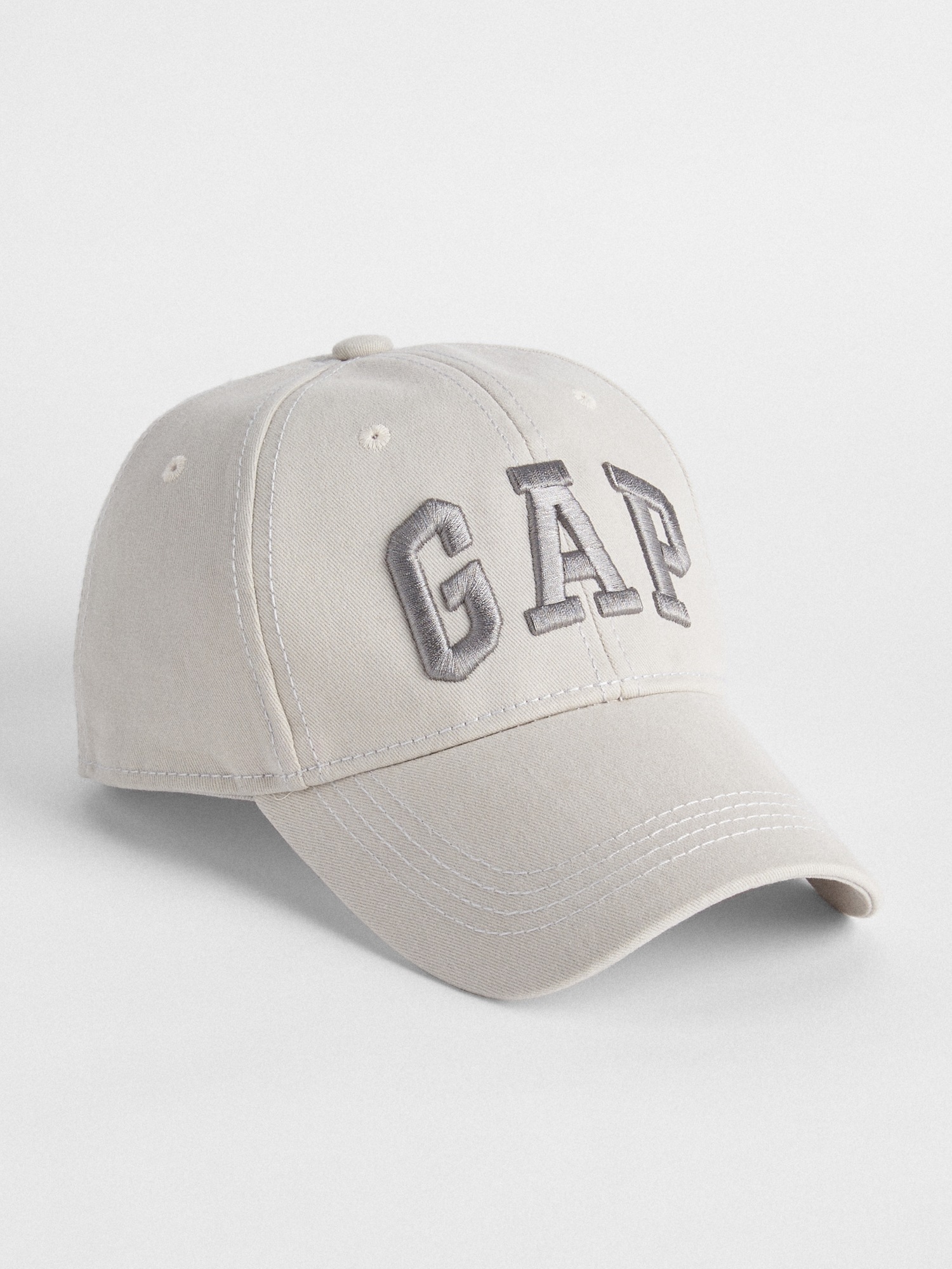 Gap logo discount baseball hat