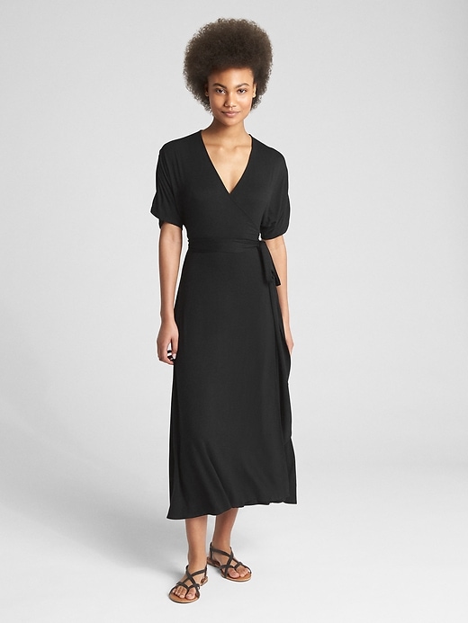 maxi dress hijab Essential Flow Crepe Maxi Dress with Pockets — Everyday Modest Abaya Chocolate Brown / M